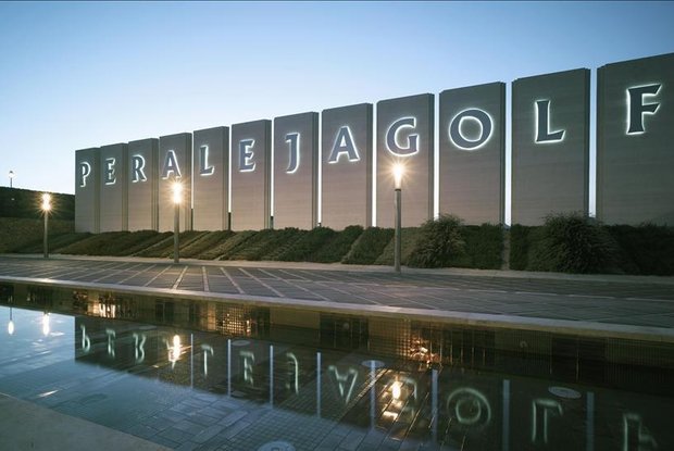 Image No.9-4 Bed Villa for sale