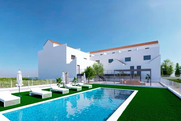 Image No.2-4 Bed Townhouse for sale