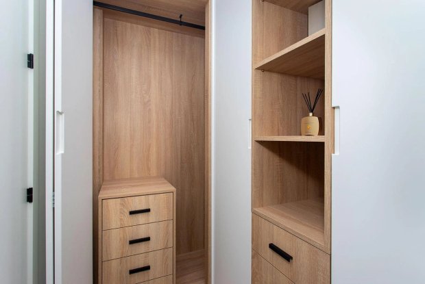 Image No.18-3 Bed Townhouse for sale