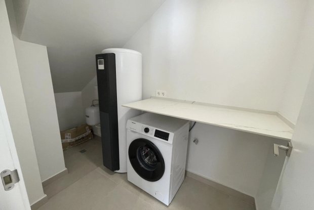 Image No.15-3 Bed Villa for sale