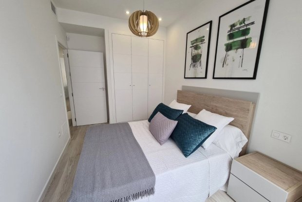 Image No.4-3 Bed Townhouse for sale