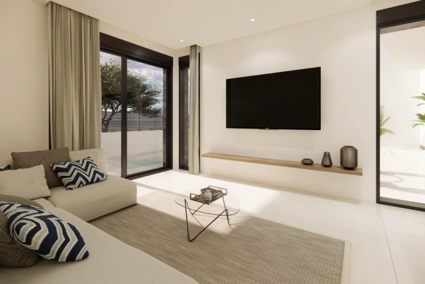 Image No.9-3 Bed Townhouse for sale