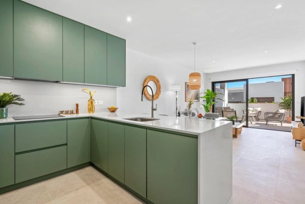 Image No.19-2 Bed Apartment for sale