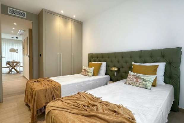 Image No.16-2 Bed Bungalow for sale