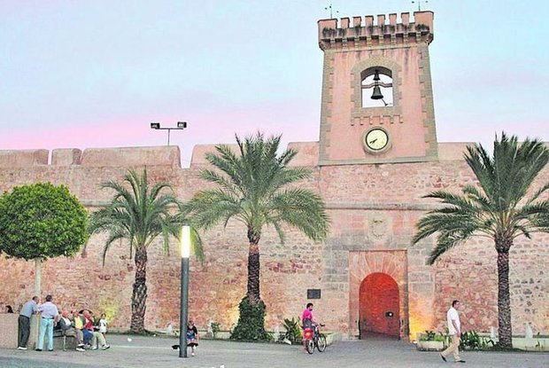 Image No.8-3 Bed Apartment for sale