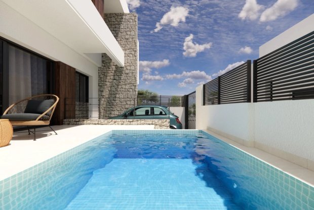 Image No.10-3 Bed Townhouse for sale