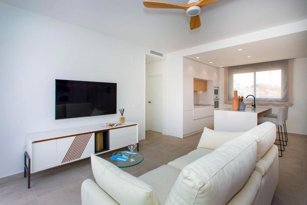 Image No.10-3 Bed Townhouse for sale