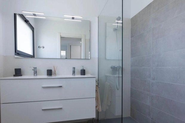 Image No.18-3 Bed Villa for sale