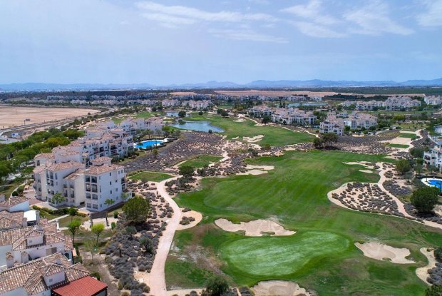 Image No.2-3 Bed Townhouse for sale