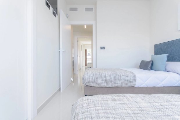 Image No.15-2 Bed Apartment for sale