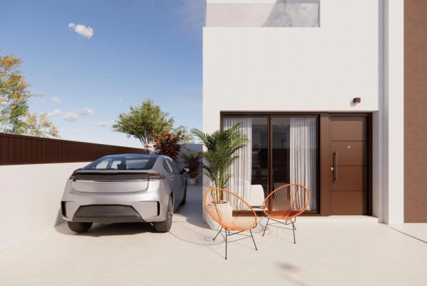Image No.8-3 Bed Townhouse for sale