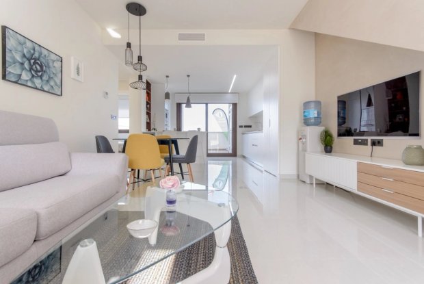 Image No.3-3 Bed Apartment for sale