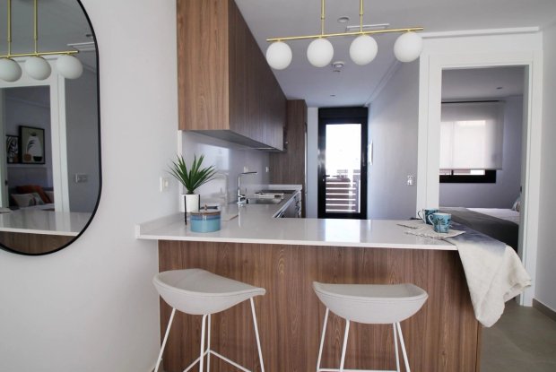 Image No.5-3 Bed Townhouse for sale
