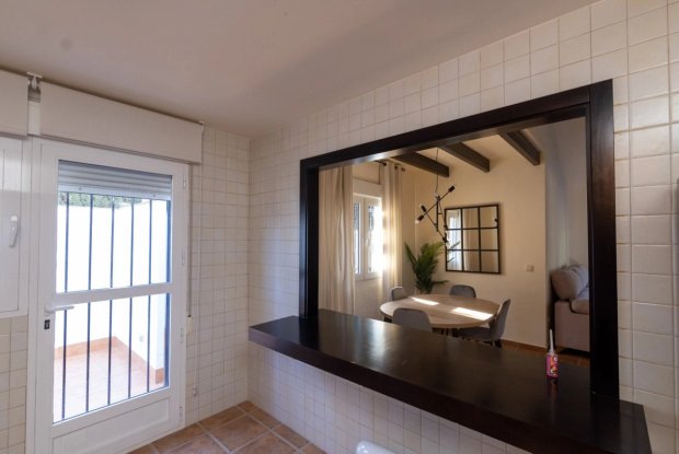 Image No.18-3 Bed Villa for sale