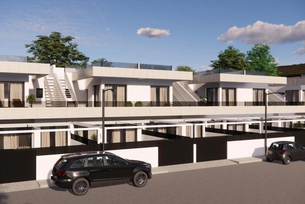 Image No.16-3 Bed Townhouse for sale