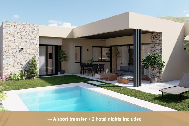 3-Bed Villa Altaona Golf Pool