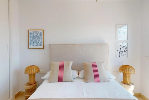 Image No.20-2 Bed Penthouse for sale