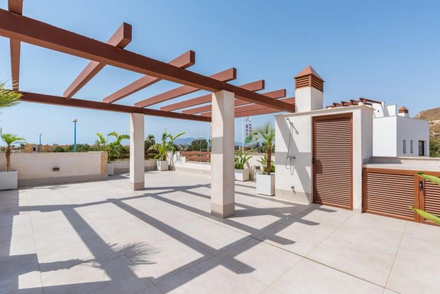 Image No.2-2 Bed Villa for sale