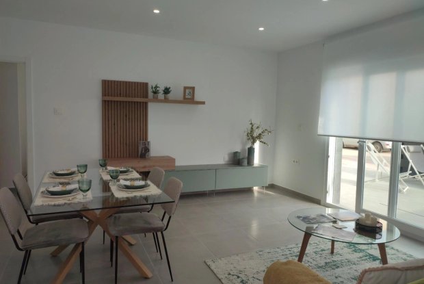 Image No.11-3 Bed Townhouse for sale