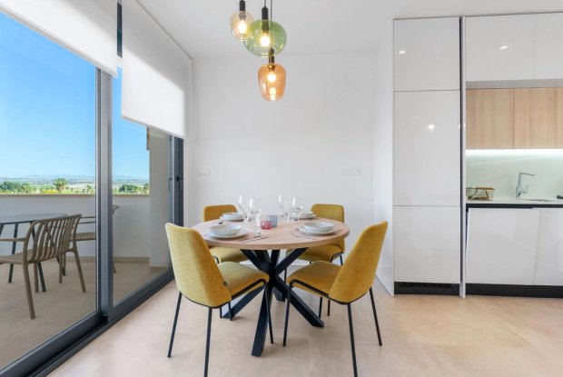 Image No.19-2 Bed Apartment for sale