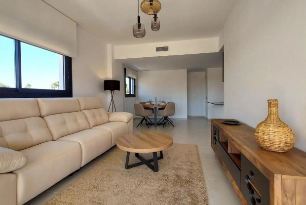 Image No.14-3 Bed Apartment for sale
