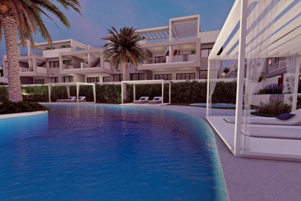 Image No.20-2 Bed Apartment for sale