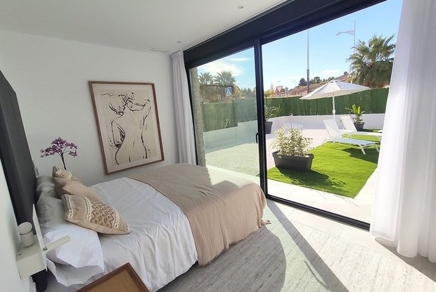 Image No.17-3 Bed Villa for sale