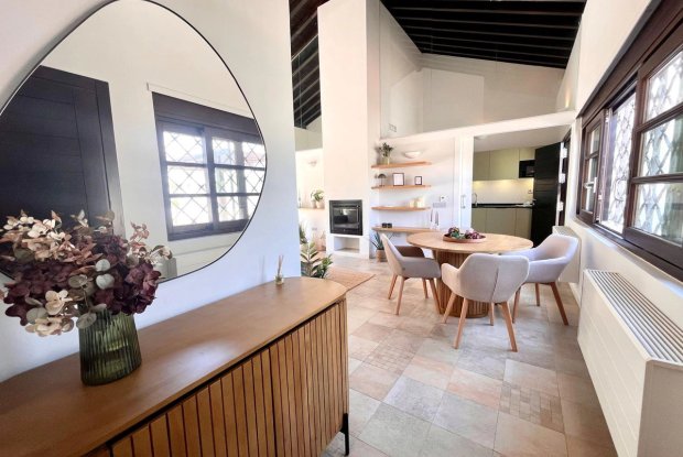Image No.6-2 Bed Townhouse for sale
