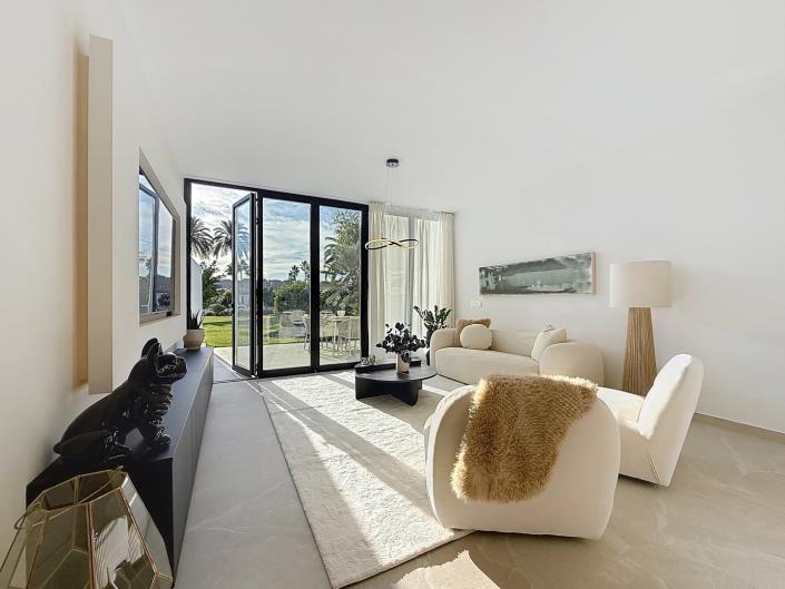 Image No.6-4 Bed Townhouse for sale