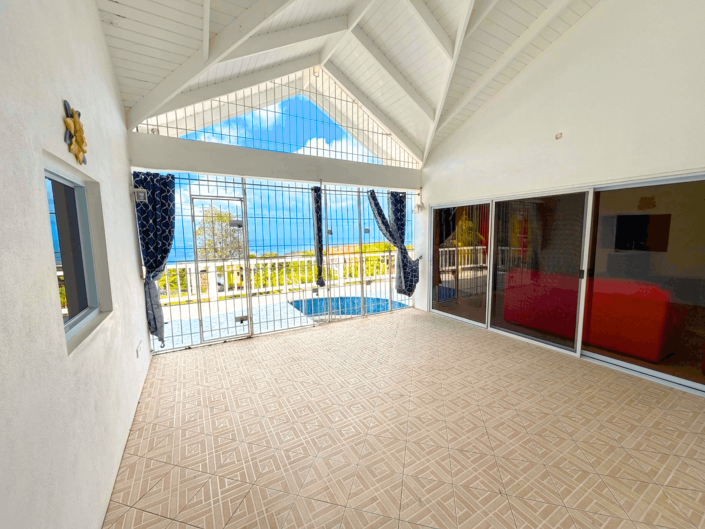 Image No.10-4 Bed House for sale