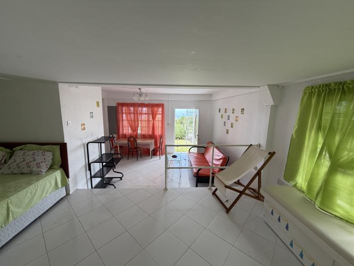 Image No.20-4 Bed House for sale