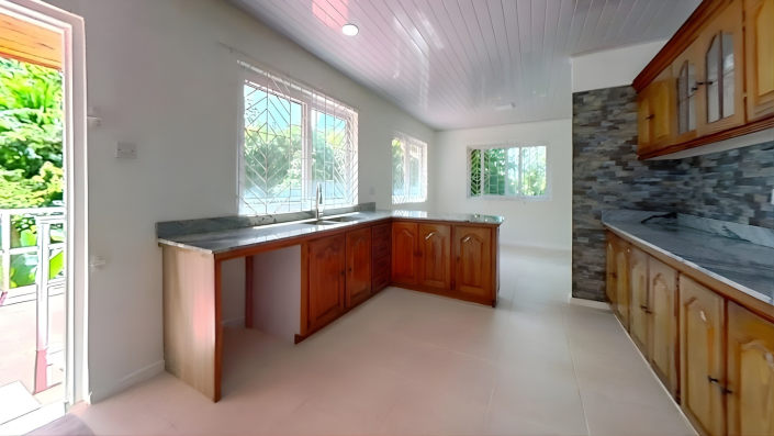 Image No.8-6 Bed Duplex for sale