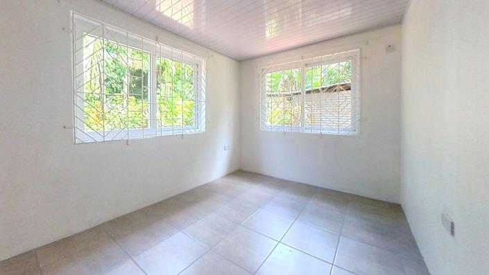 Image No.12-6 Bed Duplex for sale