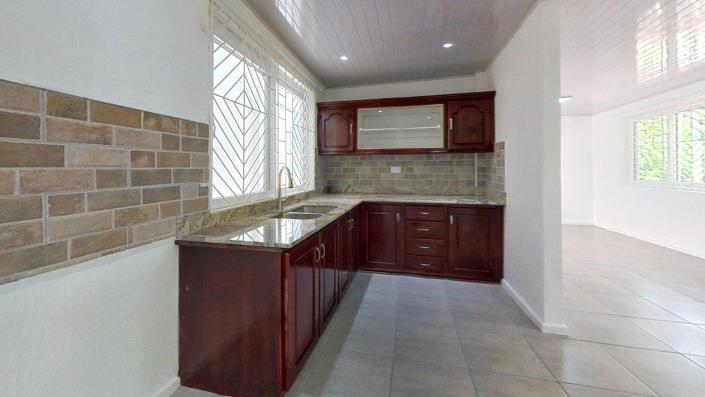 Image No.17-6 Bed Duplex for sale