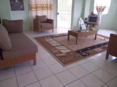 Image No.6-6 Bed House for sale