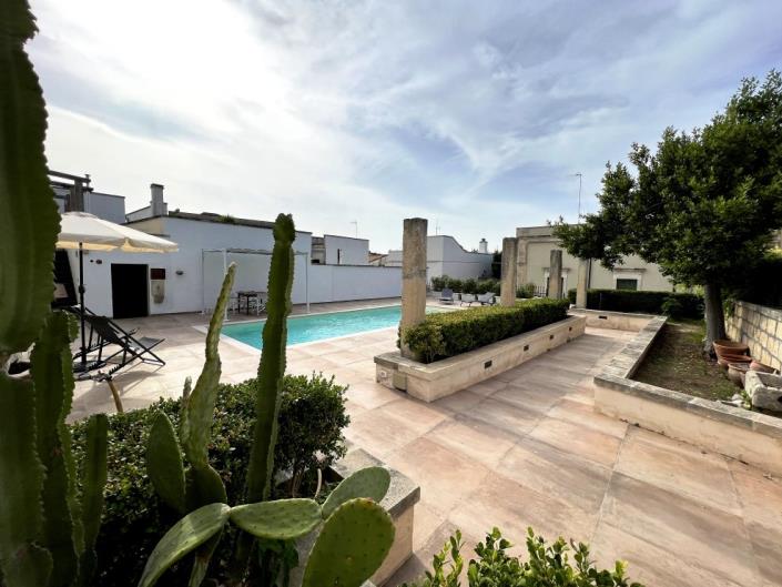 Image No.10-4 Bed House/Villa for sale