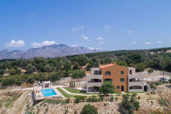 Image No.11-6 Bed Villa for sale