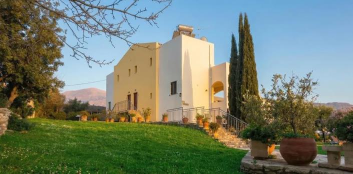 Image No.10-6 Bed Villa for sale