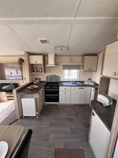 Image No.4-2 Bed Park Home for sale