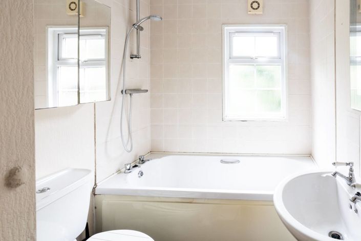 Image No.11-2 Bed Park Home for sale