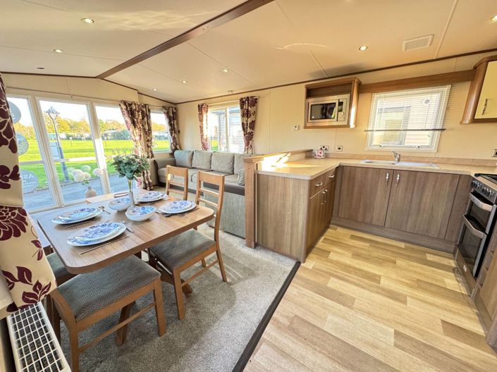 Image No.6-3 Bed Park Home for sale