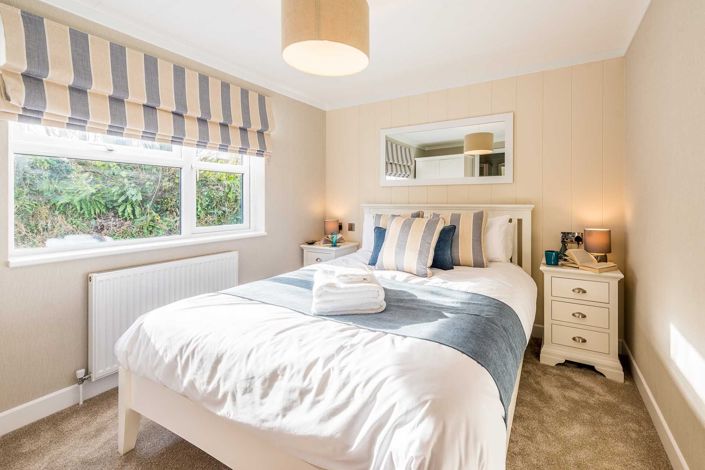 Image No.11-3 Bed Park Home for sale