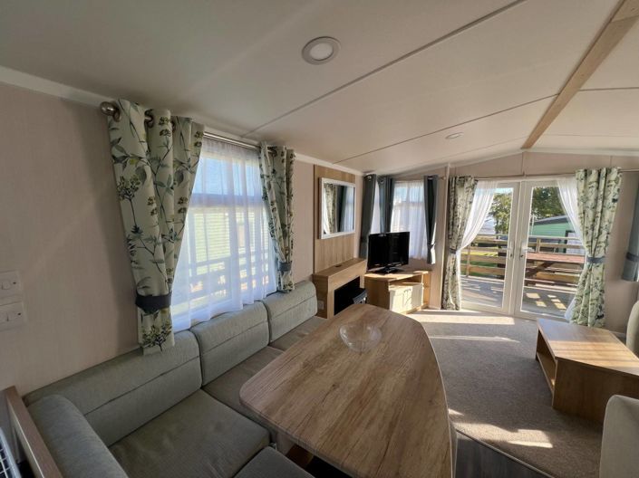 Image No.4-3 Bed Park Home for sale