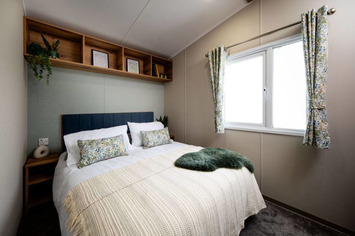 Image No.4-2 Bed Park Home for sale