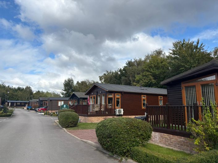 Image No.2-Park Home de 2 chambres à vendre à Swadlincote