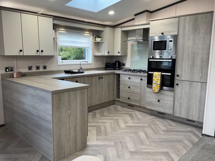 Image No.5-2 Bed Park Home for sale