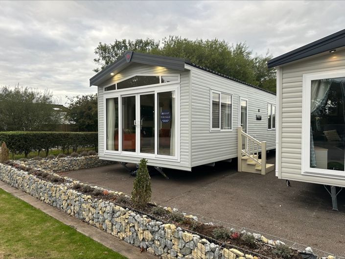 Image No.10-2 Bed Park Home for sale