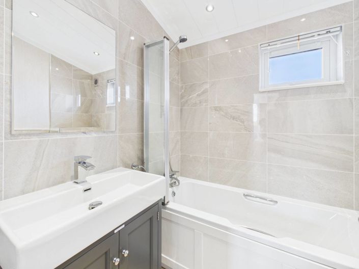 Image No.18-2 Bed Park Home for sale