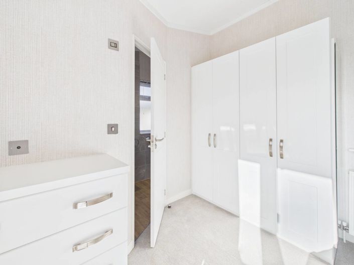 Image No.9-2 Bed Park Home for sale