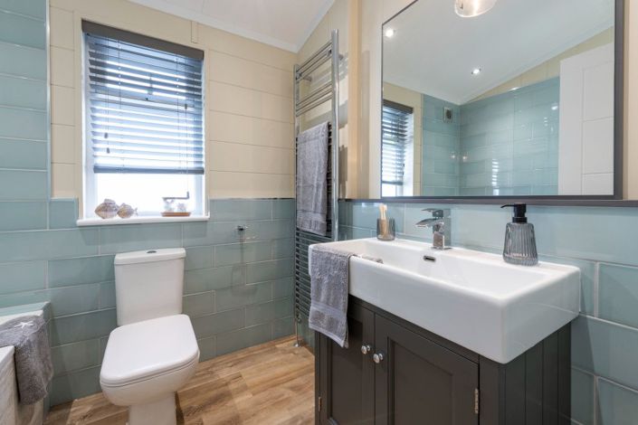 Image No.17-2 Bed Park Home for sale